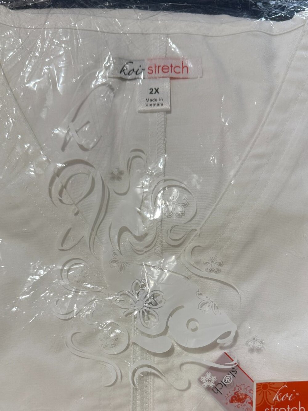 NWT - Koi Stretch - Mackenzie Style - 2XL WHITE - Tunic Style Scrub Top - A001